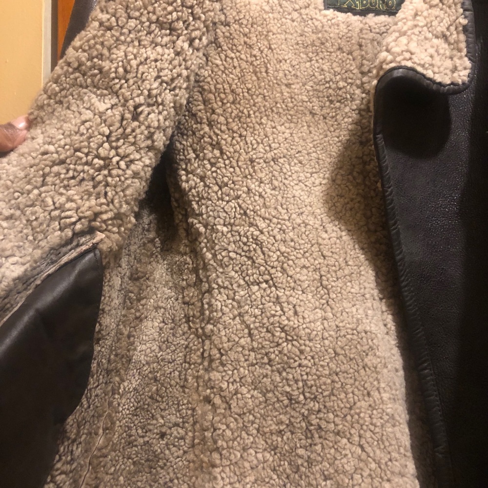 Genuine Leather Shearling Coat - Picture 2 of 8